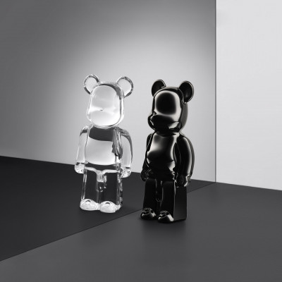 Статуэтка Bearbrick Standing Clear 140 Baccarat