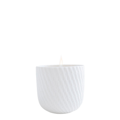Ароматическая свеча Angelic Almond 9см от Twist Bernardaud Ароматическая свеча Angelic Almond 9см от Twist Bernardaud