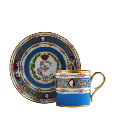 Чашка с блюдцем серии Historic Cups Catherine Ii De Russie Bernardaud