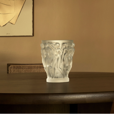 Знаменитая ваза Bacchantes от Lalique