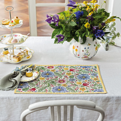 Гобеленовая салфетка 32x48см Spring Awakening Villeroy & Boch Гобеленовая салфетка 32x48см Spring Awakening Villeroy & Boch