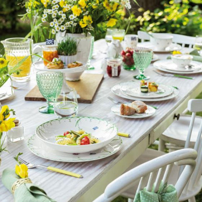 Салатник 24х24х5см Colourful Spring Villeroy & Boch Салатник 24х24х5см Colourful Spring Villeroy & Boch